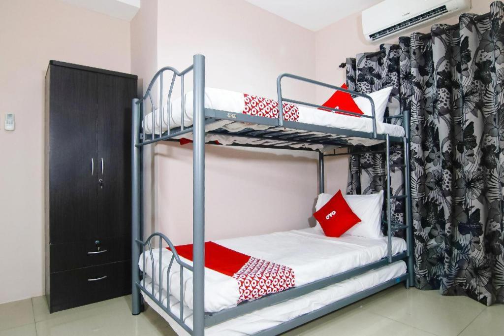 Oyo 766 Ichehan Apartments Manila Dış mekan fotoğraf