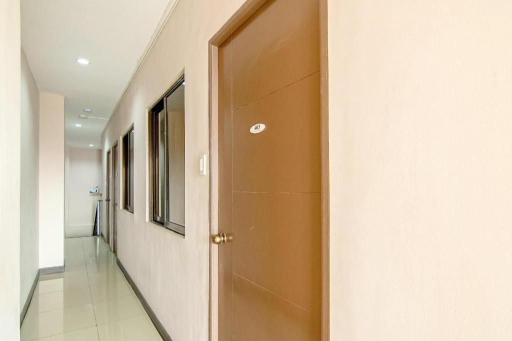 Oyo 766 Ichehan Apartments Manila Dış mekan fotoğraf