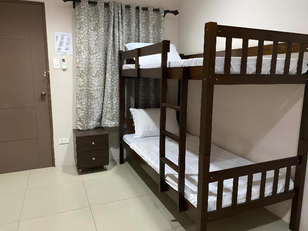 Oyo 766 Ichehan Apartments Manila Dış mekan fotoğraf