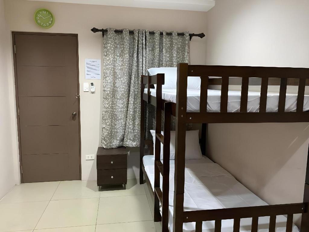 Oyo 766 Ichehan Apartments Manila Dış mekan fotoğraf