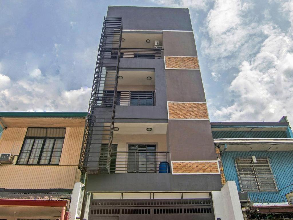 Oyo 766 Ichehan Apartments Manila Dış mekan fotoğraf